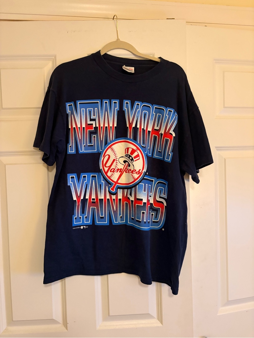 Vintage NY Yankees MLB Graphic Tee